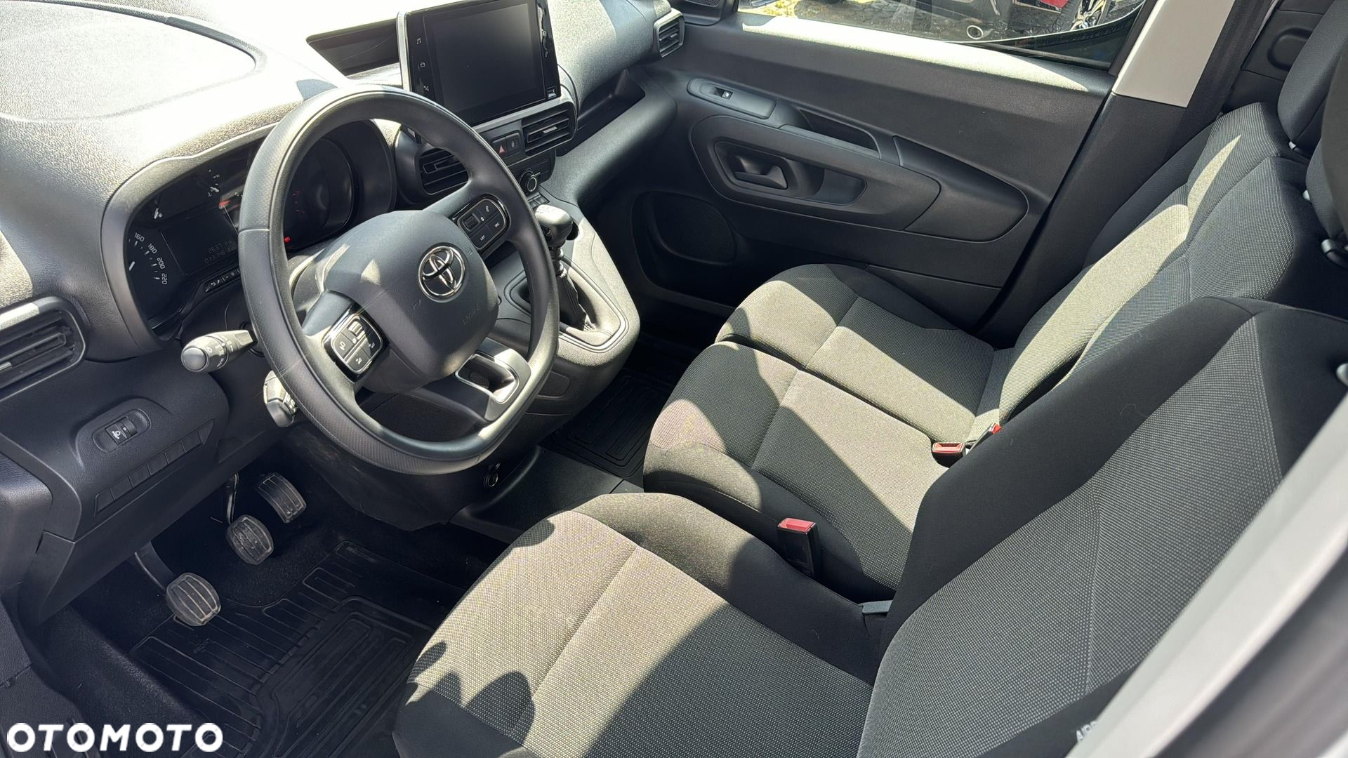 Toyota PROACE CITY - 11