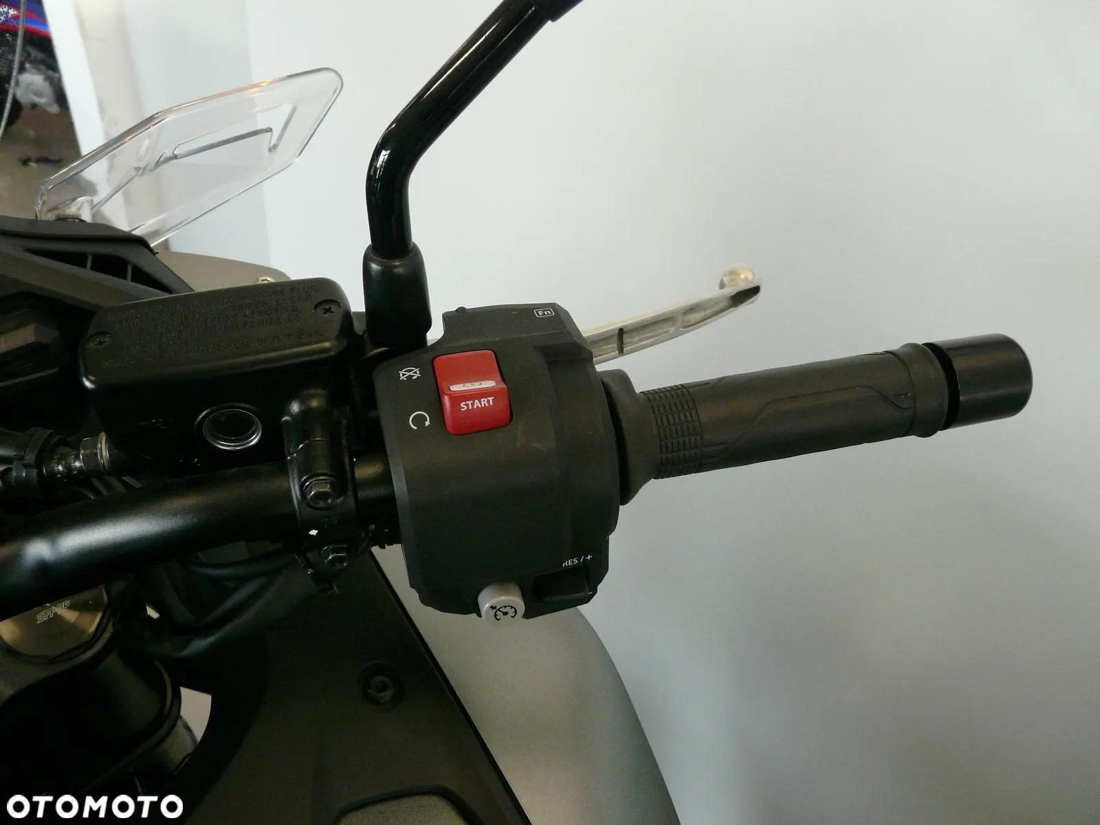 Honda NT - 24