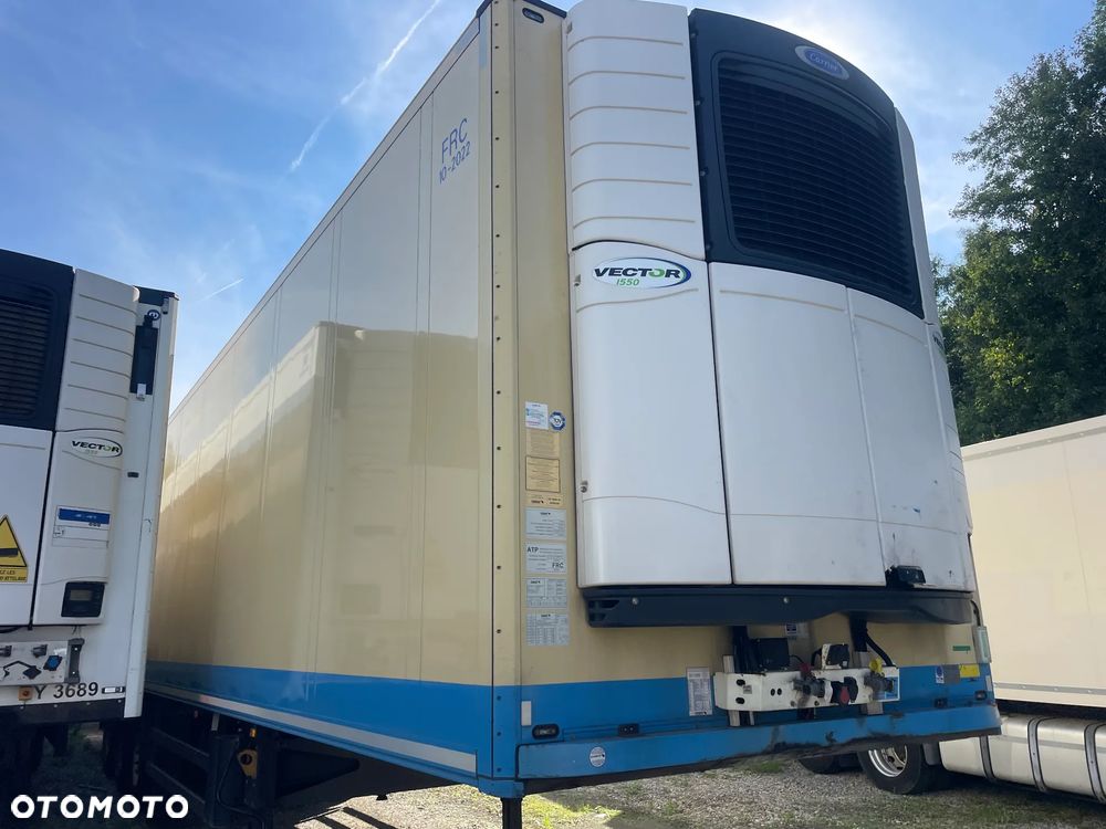 Schmitz Cargobull SKO - 2