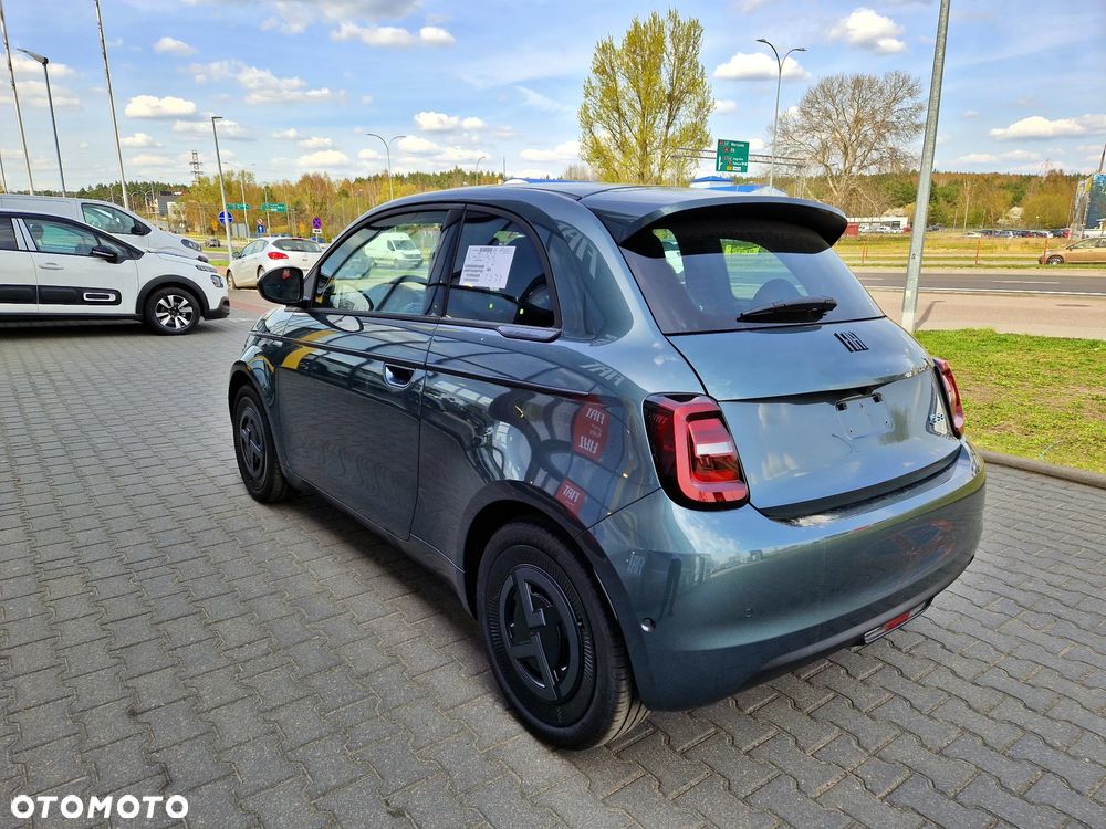 Fiat 500e - 4
