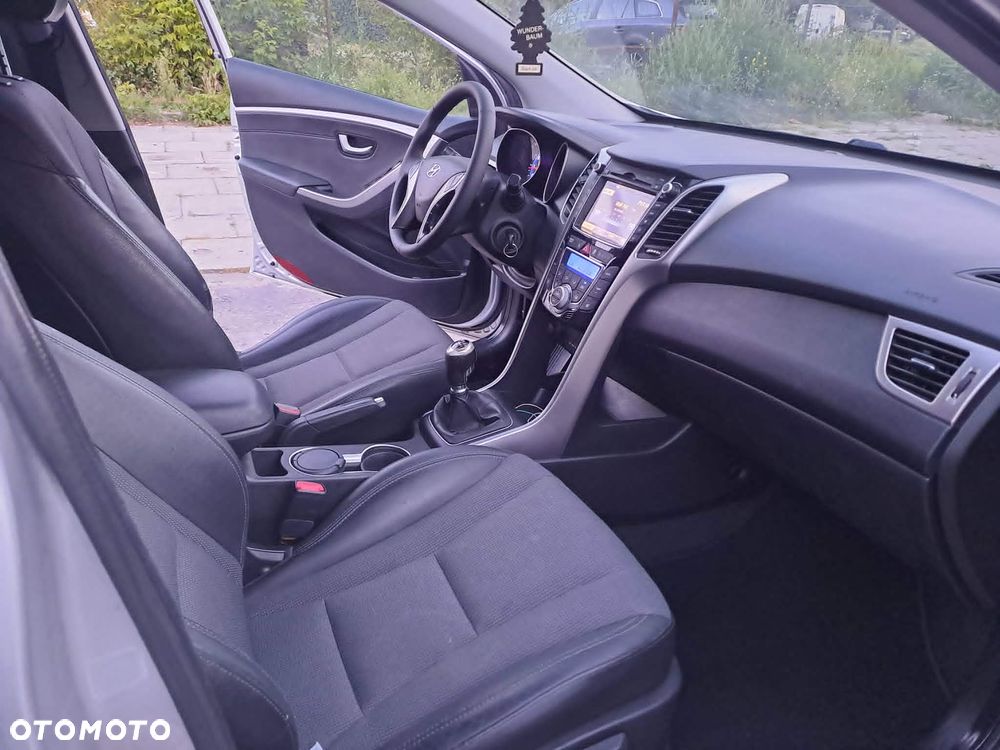 Hyundai i30 1.4 Premium - 15