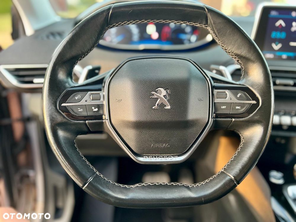 Peugeot 5008 1.6 THP Allure S&S EAT6 - 33