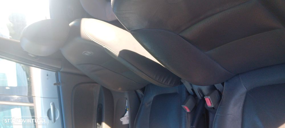 Kia Rio SW 1.3 LS - 3