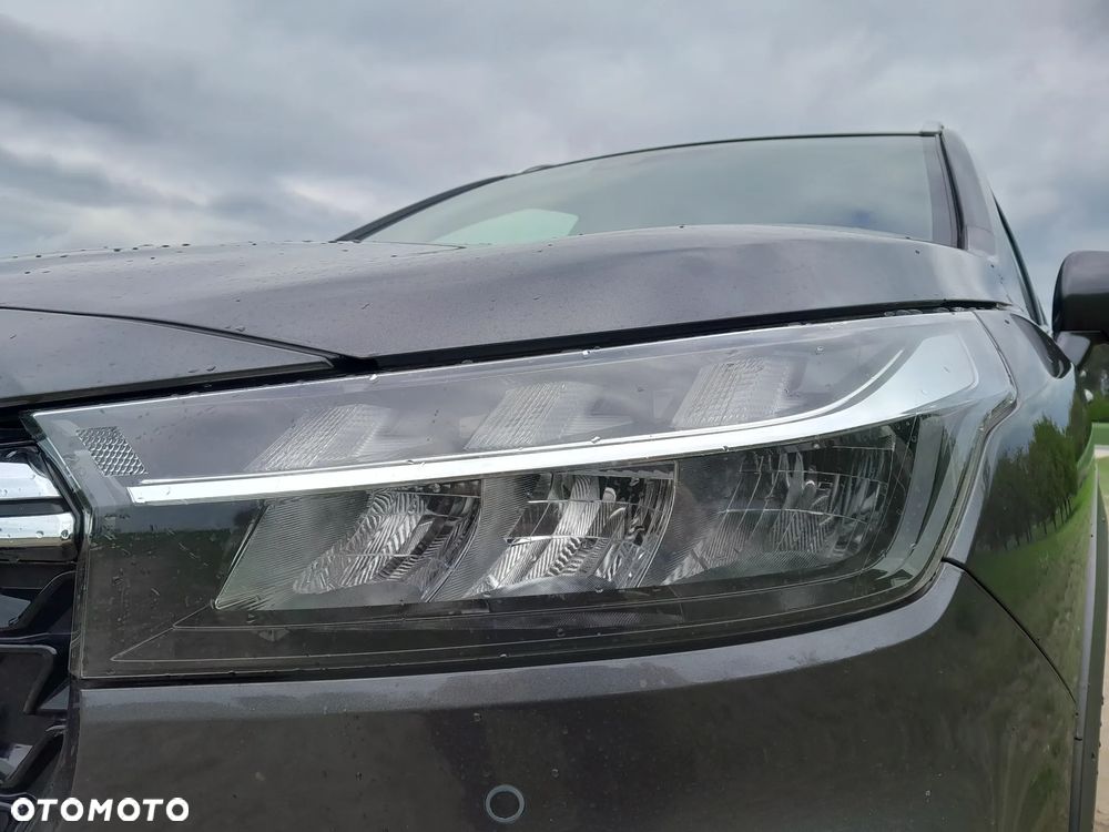 Suzuki S-Cross 1.4 SHVS Premium Plus SP 4WD - 9