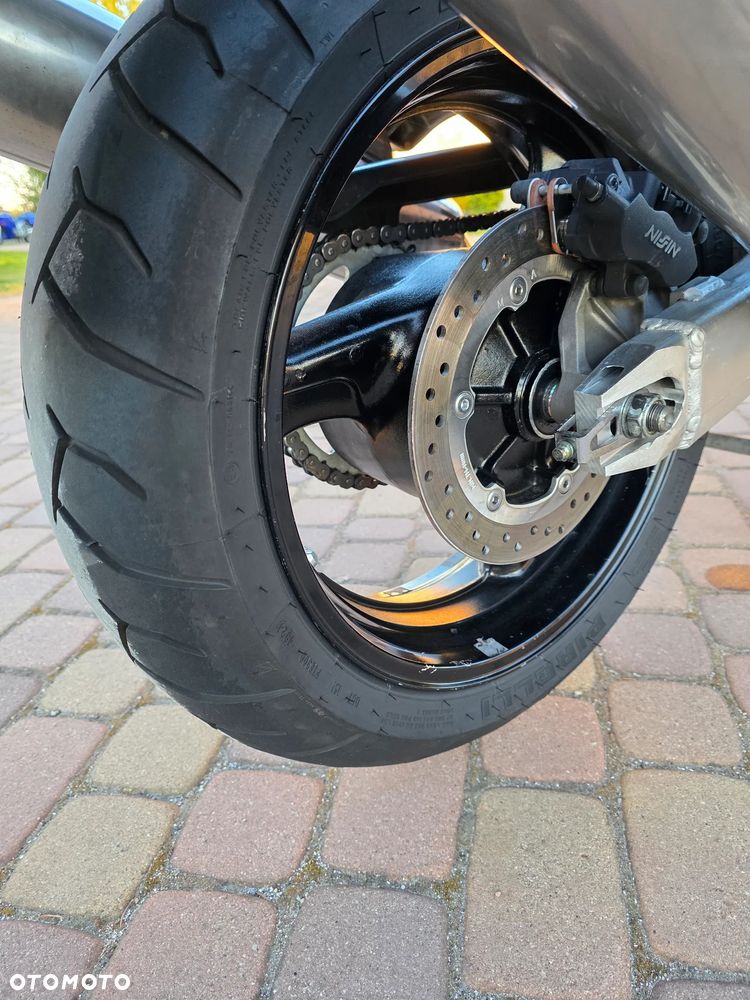 Honda CBR - 24