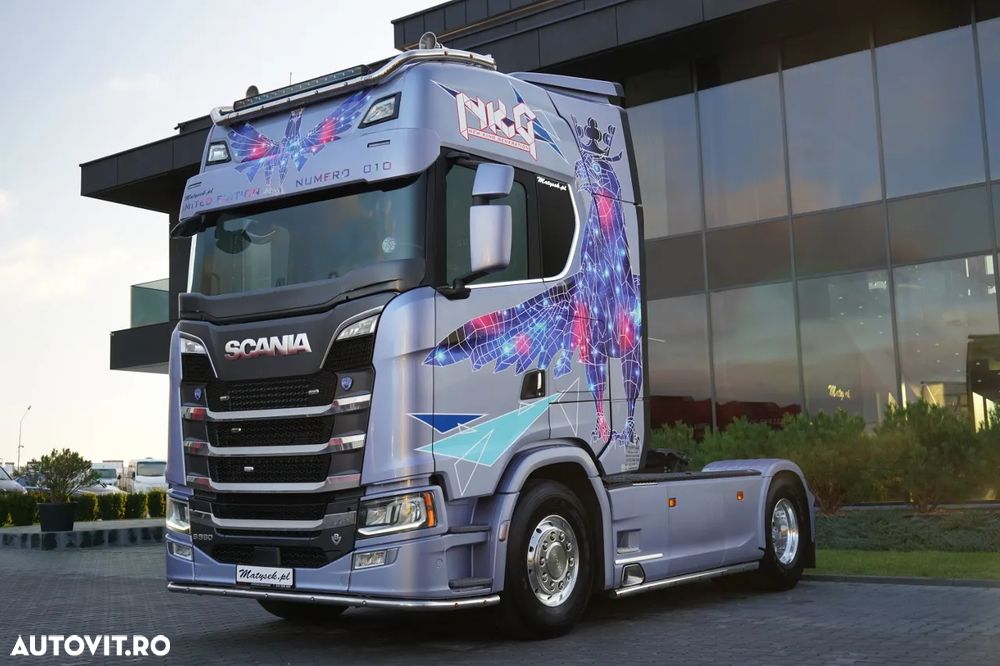 Scania S 580 / V8 / EDIȚIE LIMITATĂ ORIGINALĂ / NR. 010 / RETARDER / I-PARK COOL / AER COMPLET MATIC / PIELE / EXPRESS / - 1