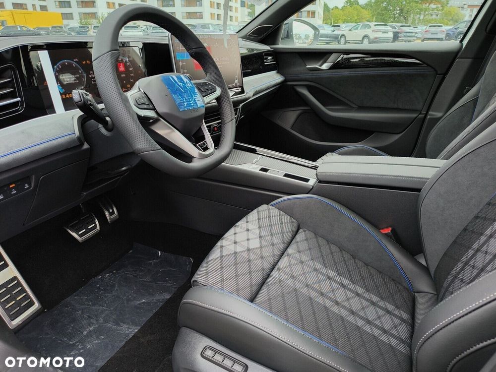 Volkswagen Passat Variant 2.0 TSI R-Line Plus DSG - 12