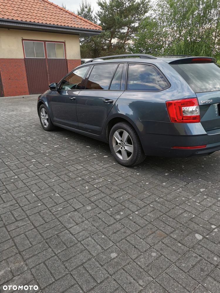 Skoda Octavia 1.6 TDI Ambition - 7
