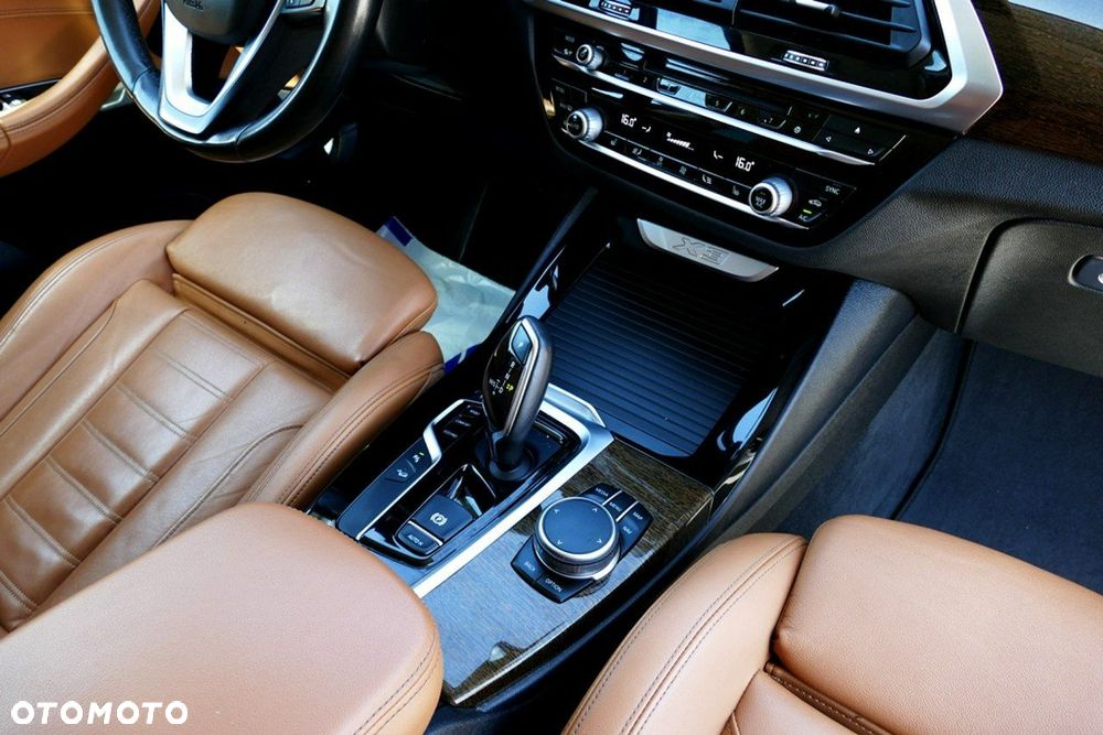 BMW X3 xDrive20d Luxury Line sport - 22
