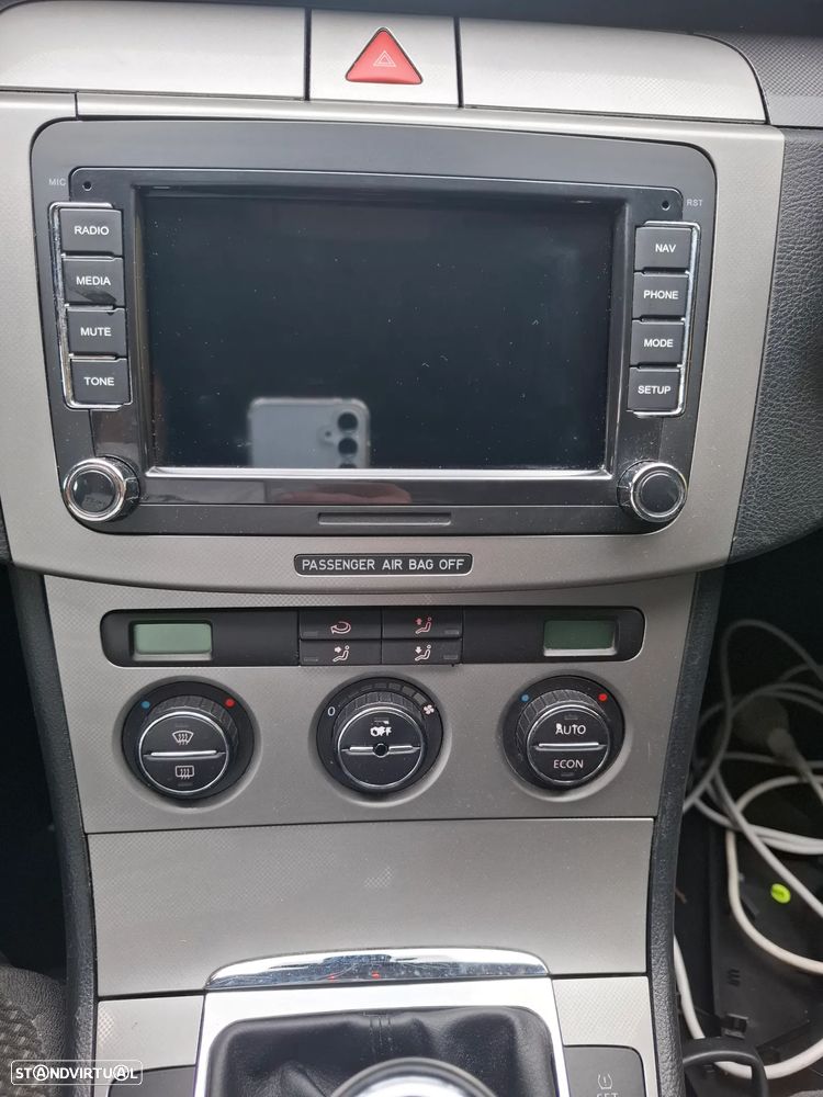 VW Passat 2.0 TDI Confortline - 7
