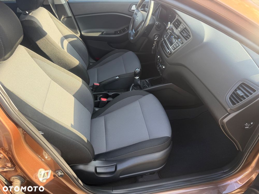 Hyundai i20 1.2 Comfort - 9