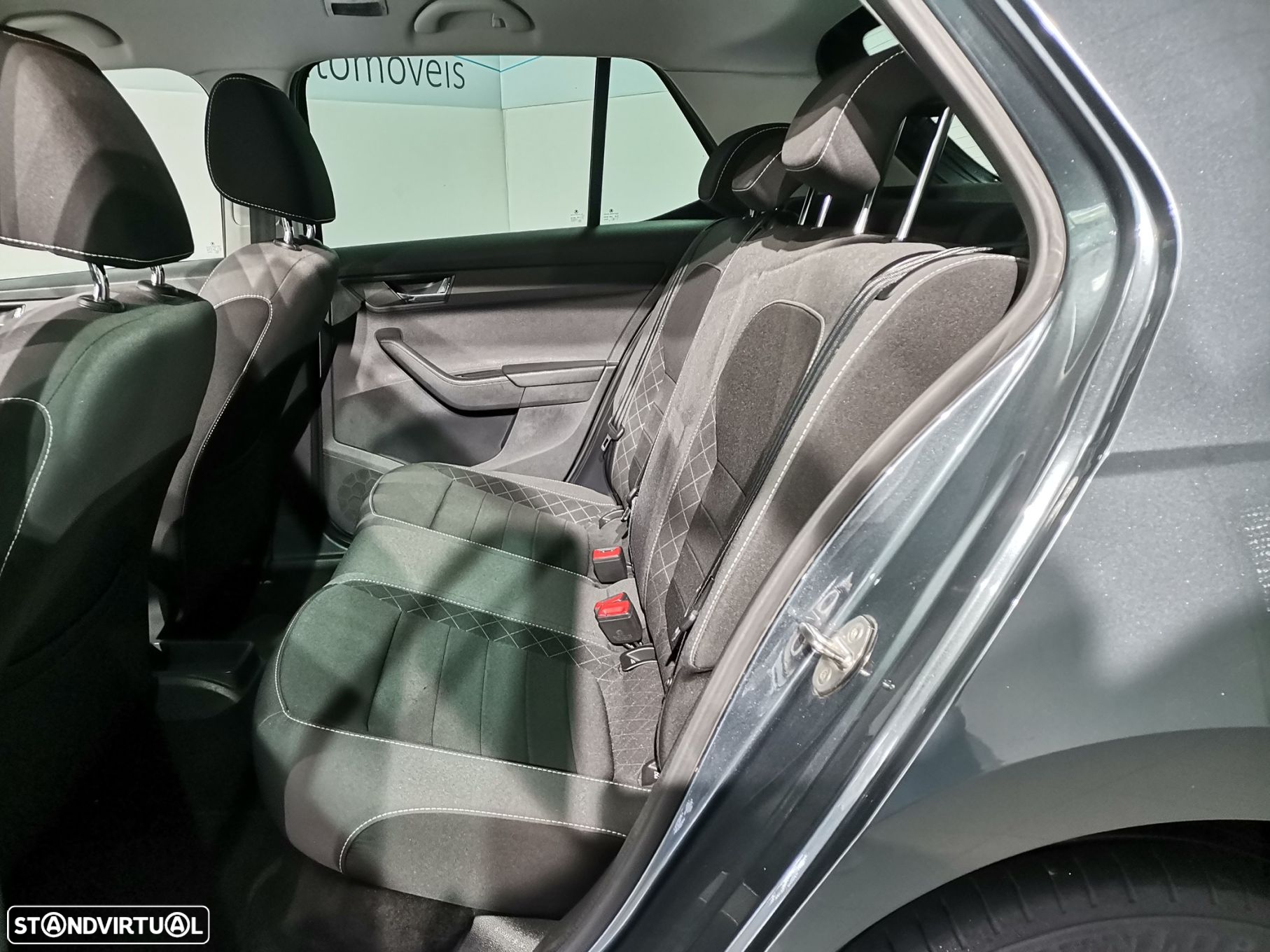 Skoda Fabia 1.0 TSI Ambition - 9