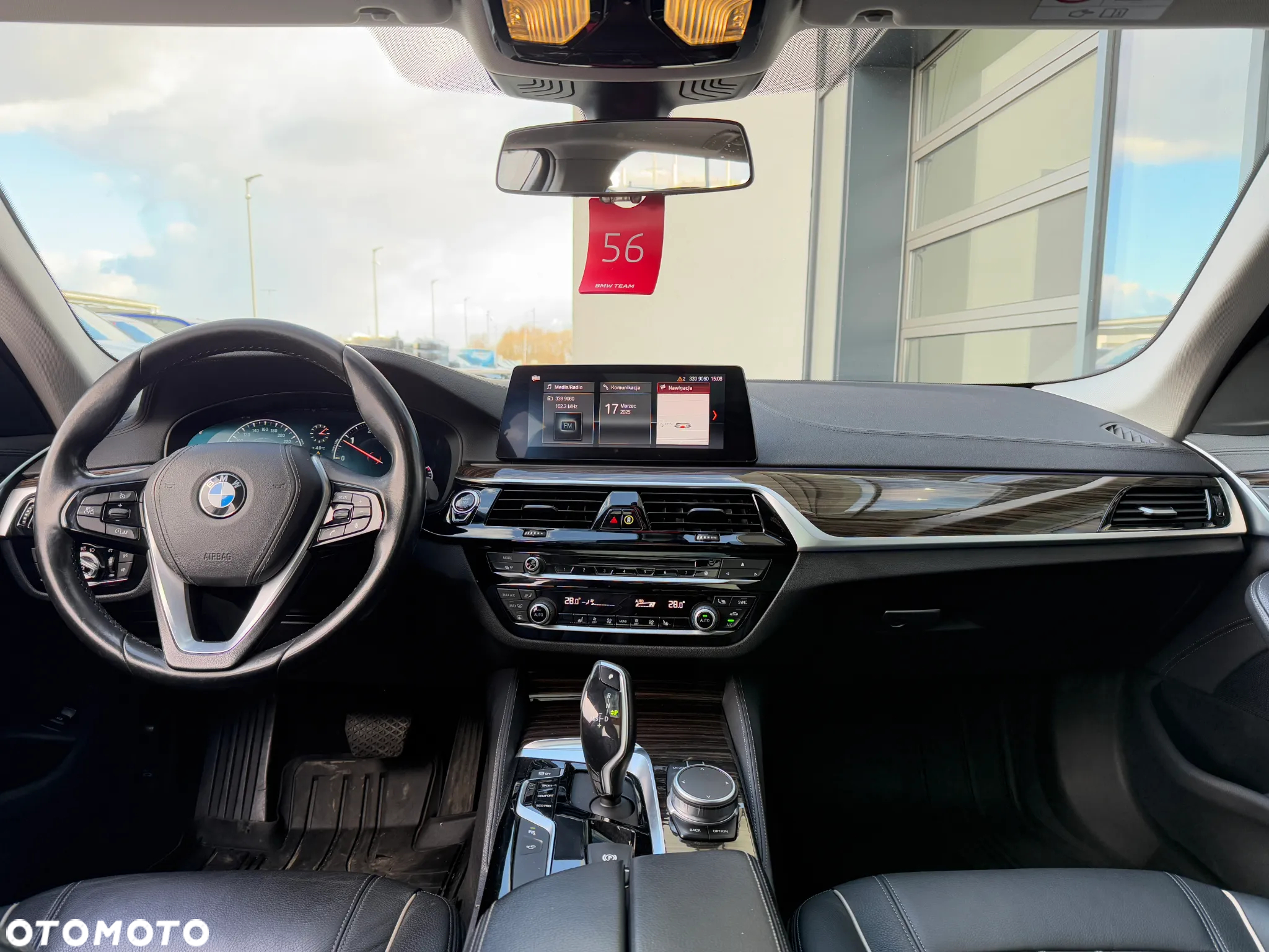 BMW Seria 5 520d xDrive Luxury Line - 11