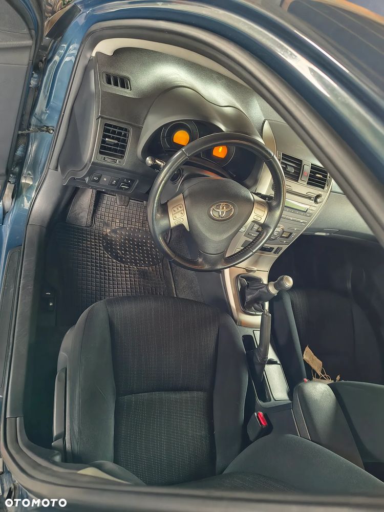 Toyota Corolla 1.6 VVT-i Prestige - 13