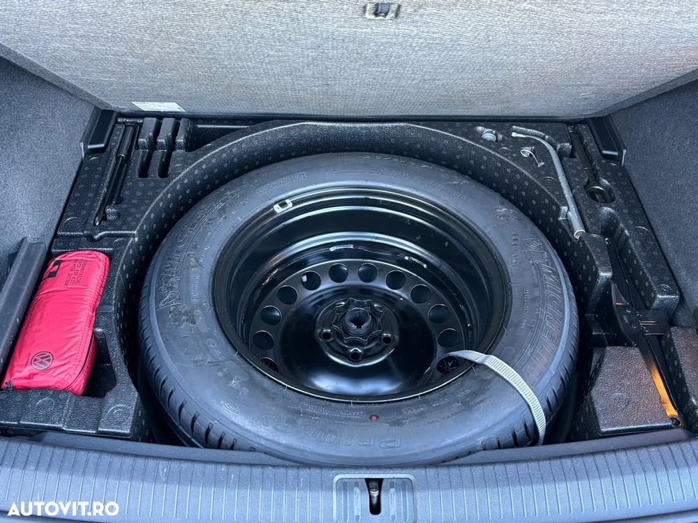 Volkswagen Tiguan ver-2-0-tdi-dsg-elegance - 24