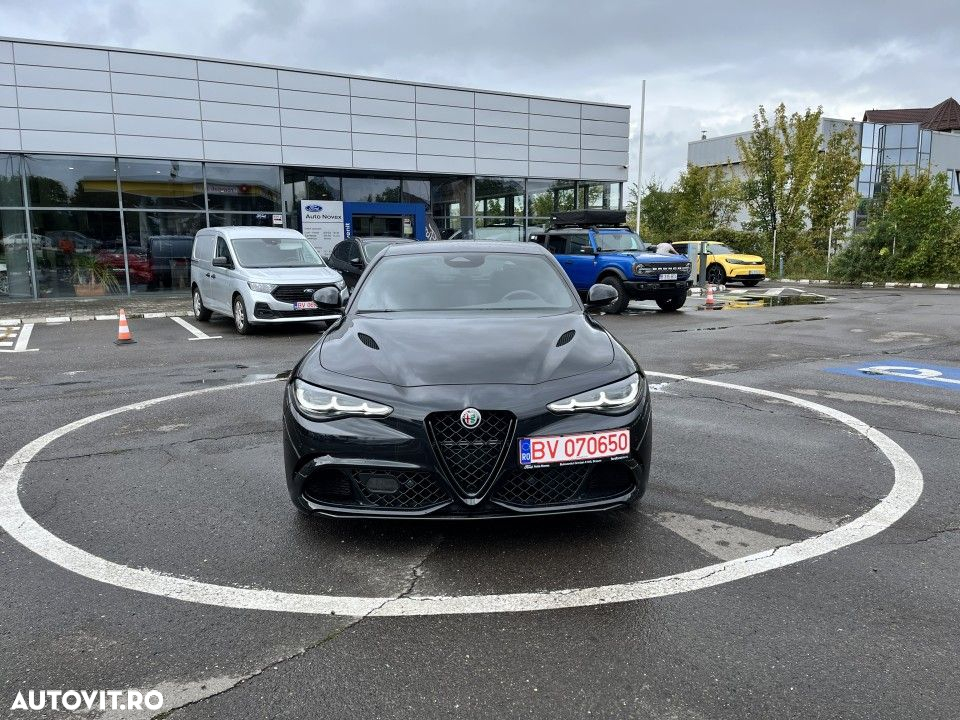 Alfa Romeo Giulia 2.9 V6 Turbo RWD AT8 Quadrifoglio - 8