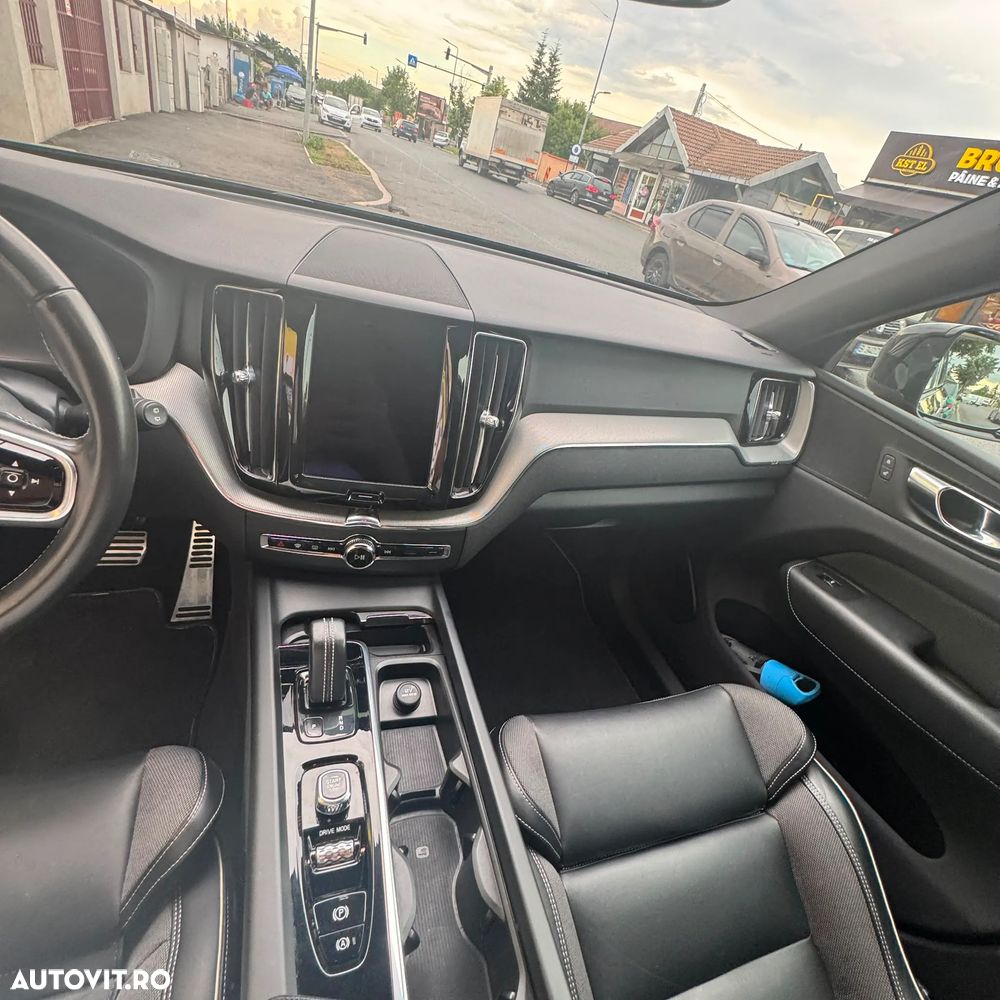 Volvo XC 60 B4 MHEV AT8 FWD Inscription - 6