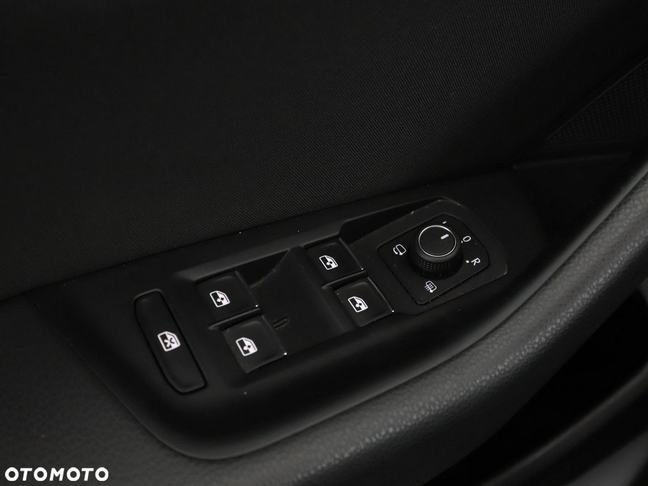 Volkswagen Passat Variant 1.4 TSI Plug-In-Hybrid DSG GTE - 33