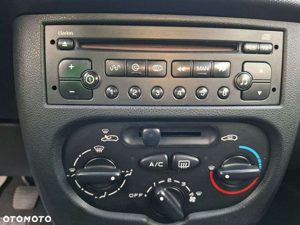 Peugeot 206 plus 60 Urban Move - 13