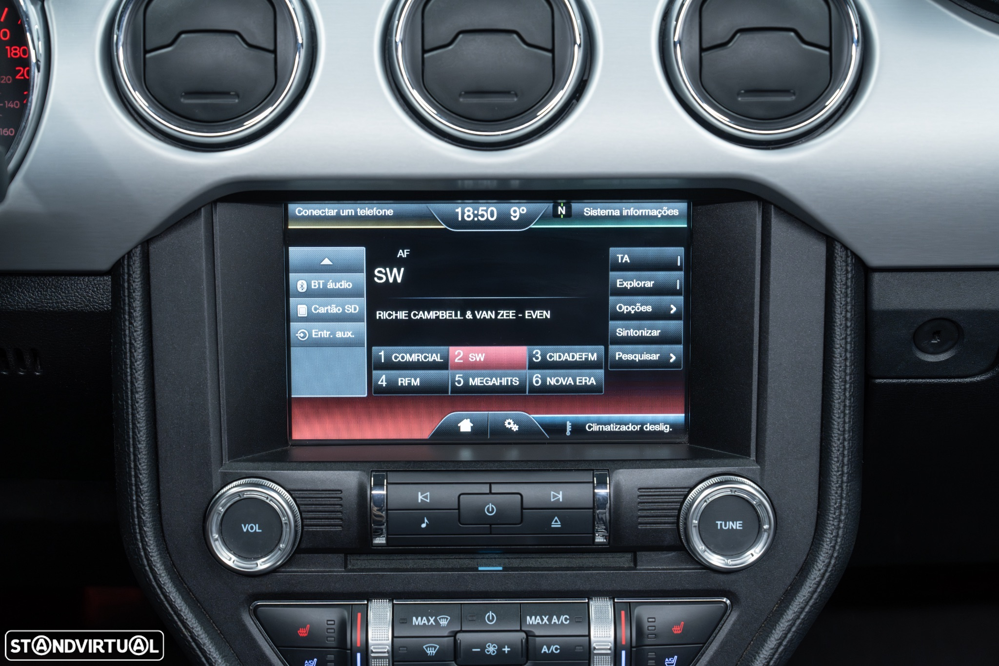 Ford Mustang Cabrio 2.3 Eco Boost - 32