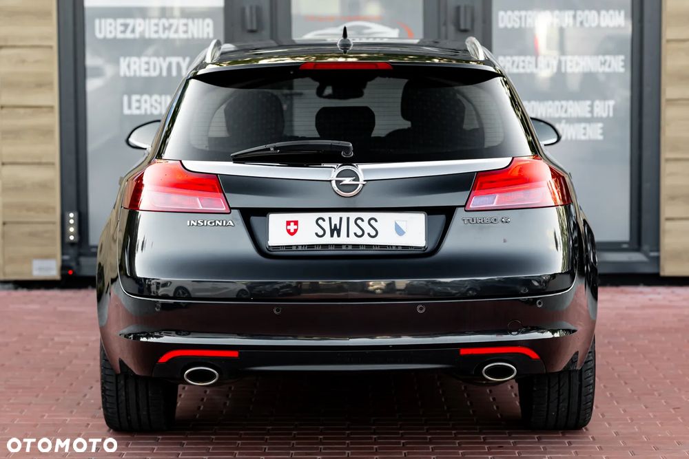 Opel Insignia 2.0 Turbo 4x4 Sport - 12