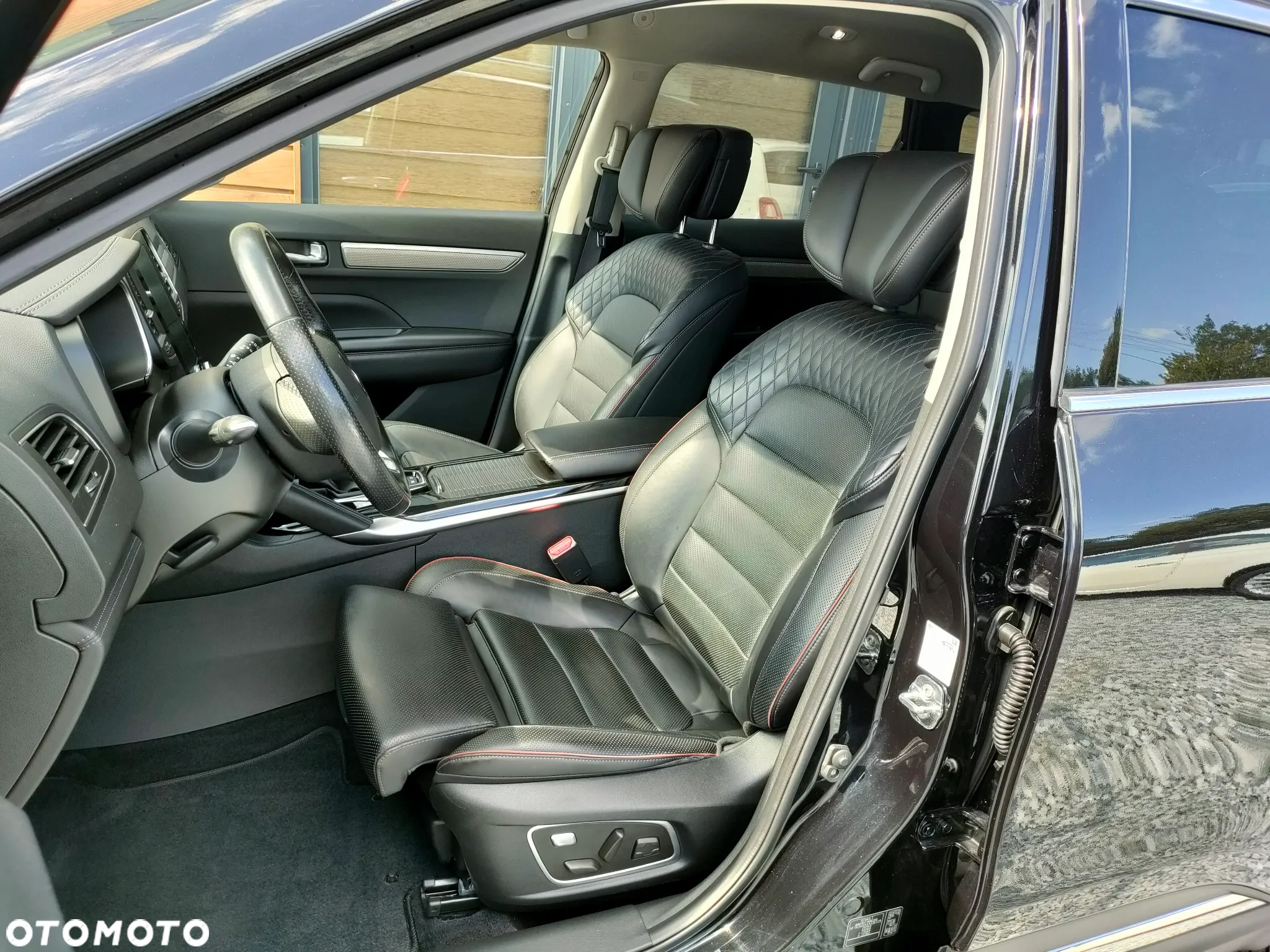 Renault Koleos 2.0 Blue dCi Initiale Paris 4x4 X-Tronic - 13