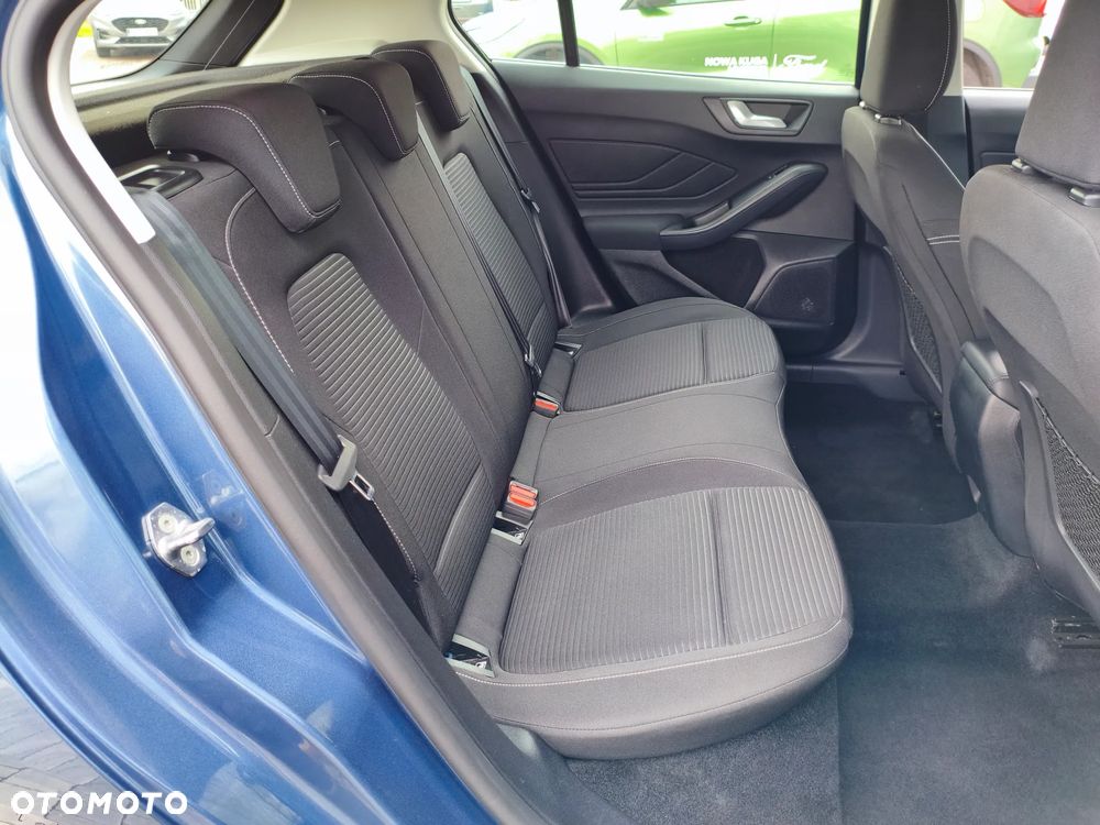 Ford Focus 1.0 EcoBoost Titanium - 13