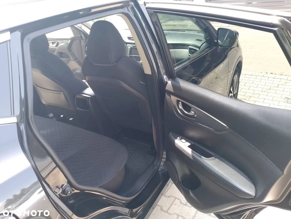 Nissan Qashqai 1.3 DIG-T N-Connecta - 7