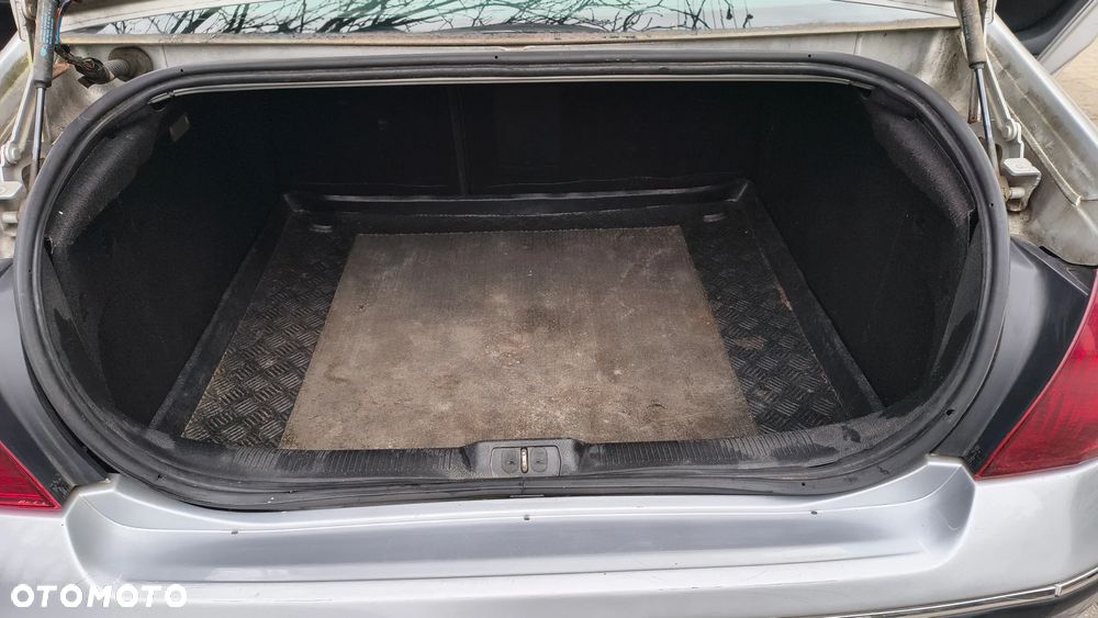 Peugeot 407 HDi 110 Tendance - 12