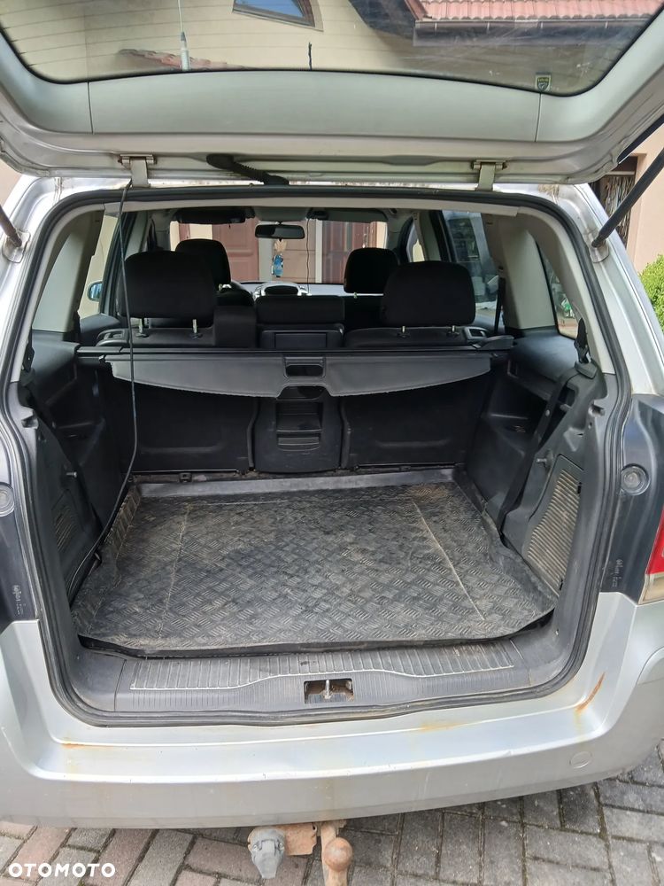 Opel Zafira 1.6 Enjoy - 5
