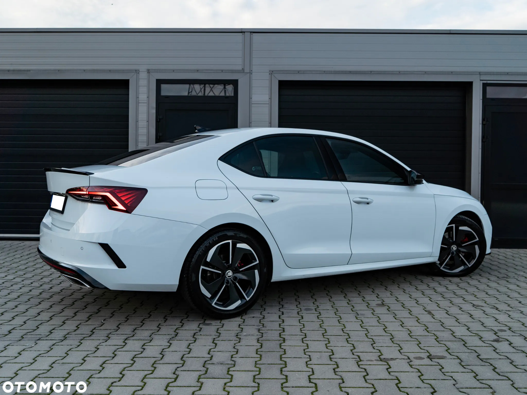 Skoda Octavia 2.0 TDI RS DSG - 15