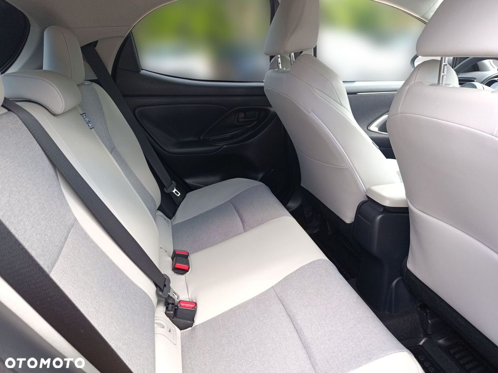Toyota Yaris - 9