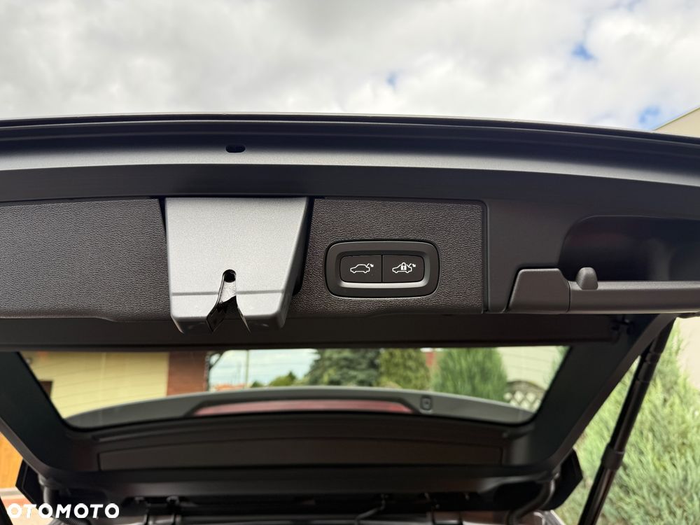 Volvo XC 60 B5 B AWD Geartronic Inscription - 11