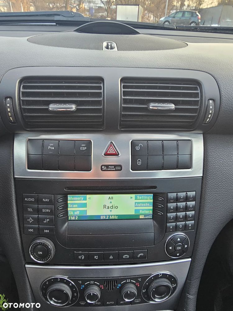 Mercedes-Benz Klasa C 200 Kompressor Automatik Avantgarde - 14