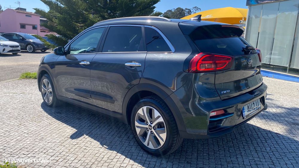 Kia e-Niro 64kWh - 11