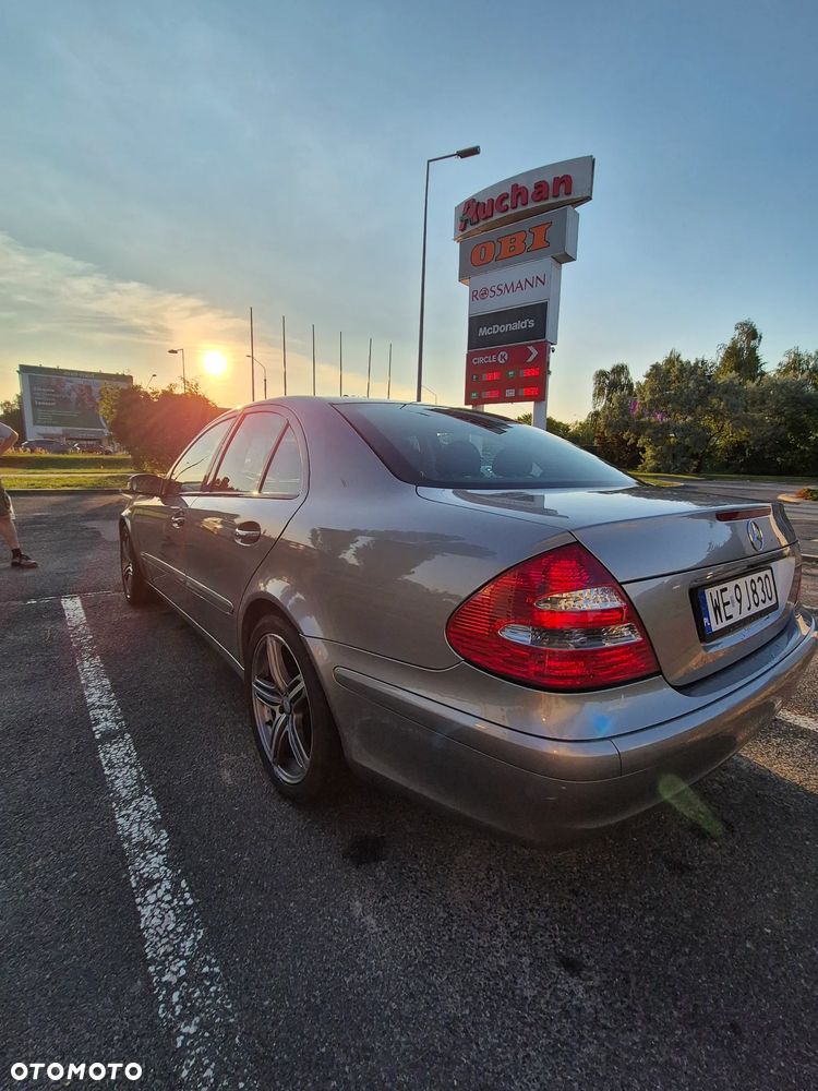 Mercedes-Benz Klasa E 200 Kompressor Automatik Classic - 8