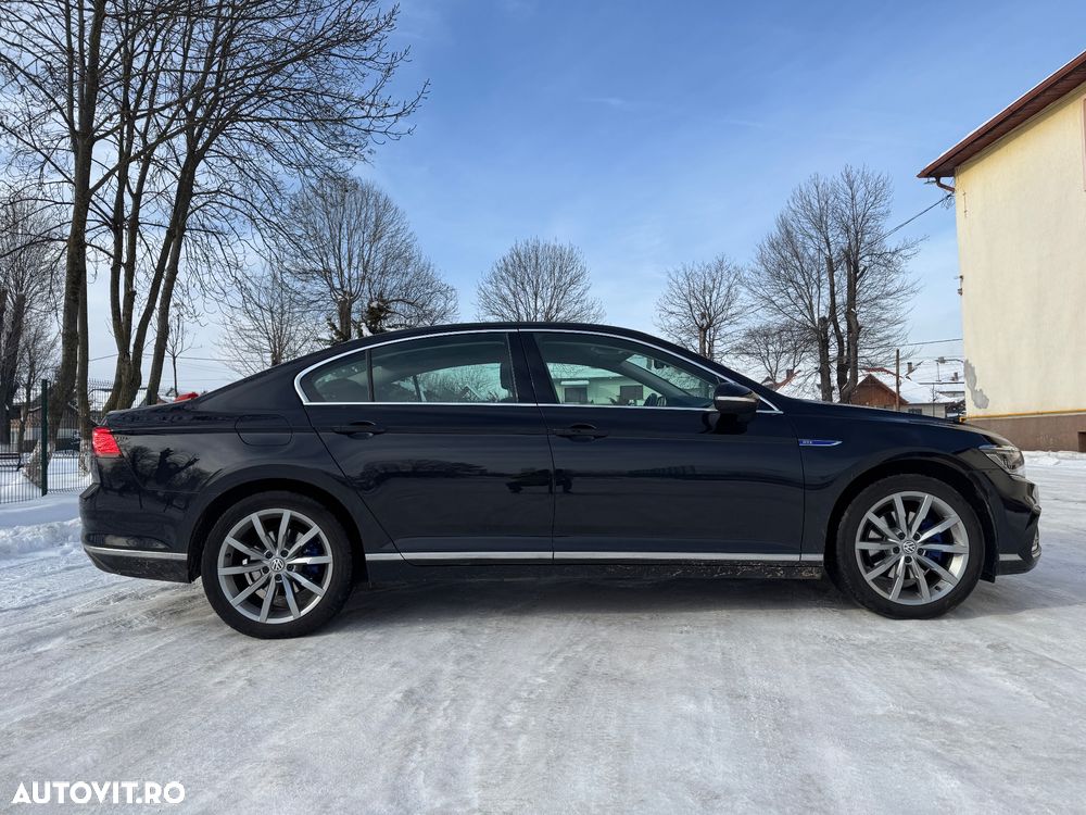 Volkswagen Passat - 5