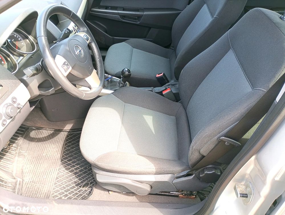 Opel Astra 1.6 Enjoy - 7