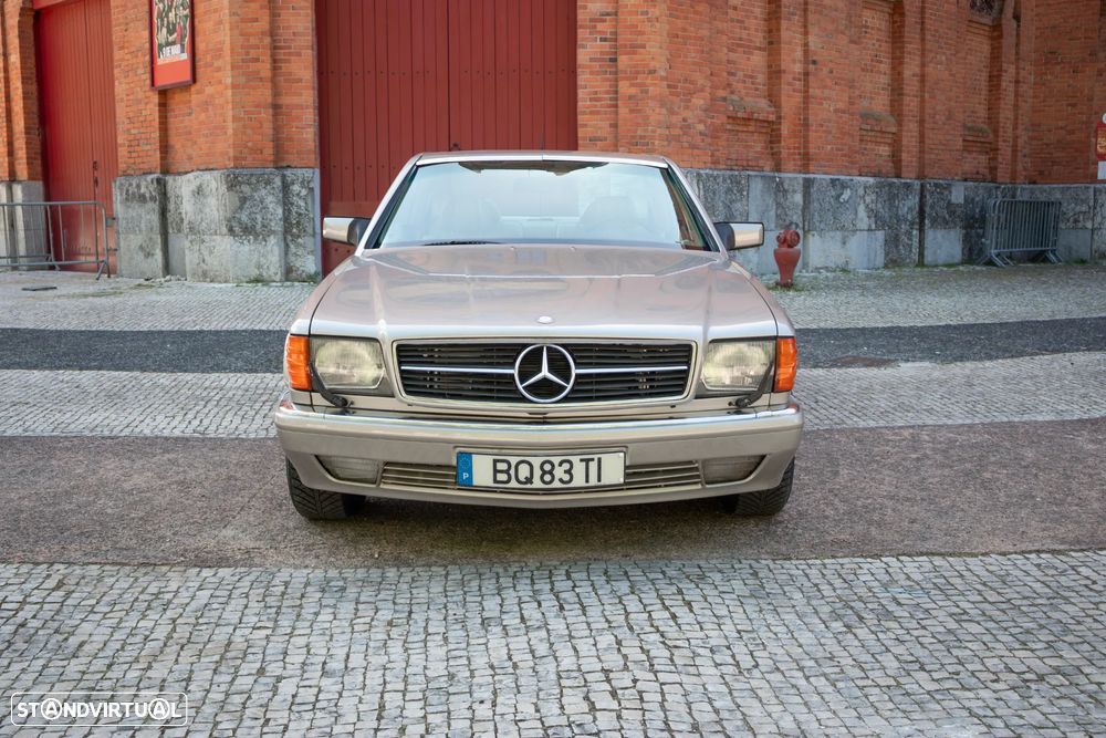 Mercedes-Benz W126 (1979-1992) 560 SEC - 2