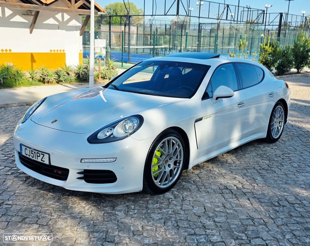 Porsche Panamera S E-Hybrid - 1