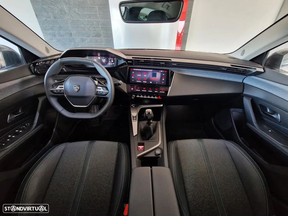 Peugeot 308 1.2 PureTech Allure - 15