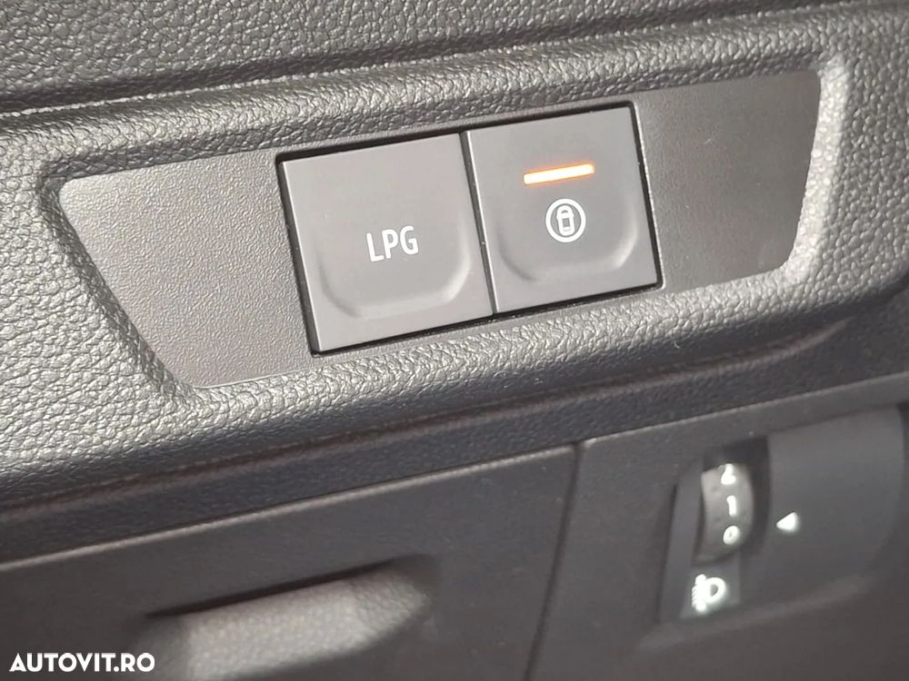 Dacia Logan TCe 90 MT5 Expression - 27