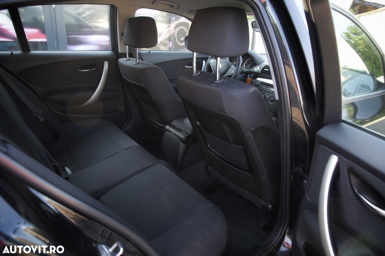 BMW Seria 1 118d - 9