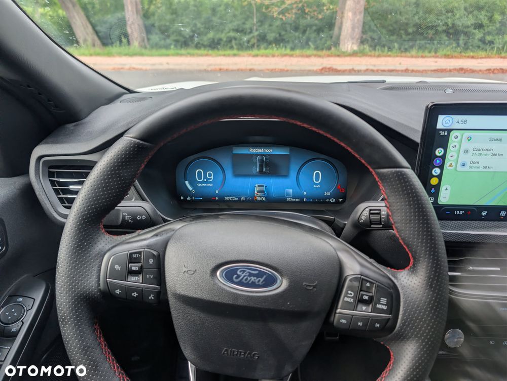 Ford Kuga 2.0 EcoBoost 4x4 ST-Line - 11