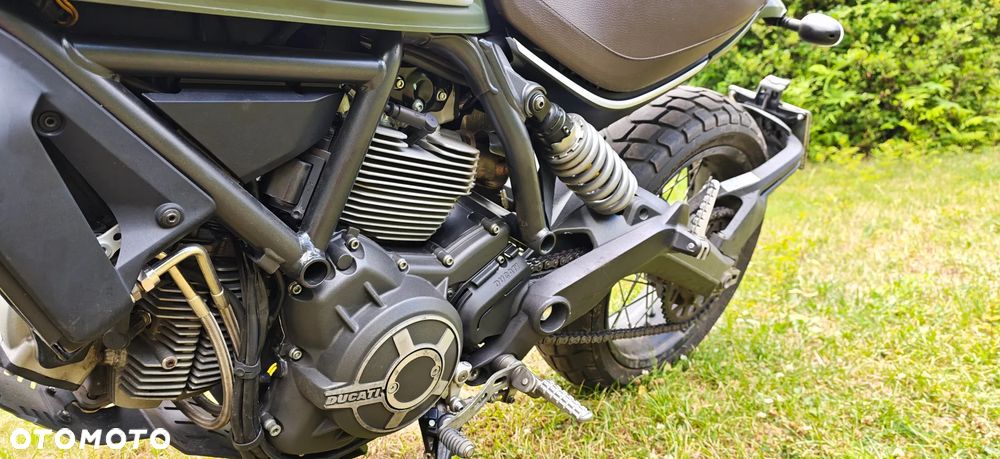 Ducati Scrambler - 15