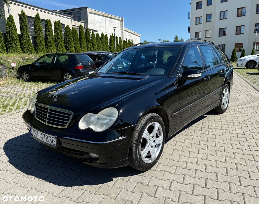 Mercedes-Benz Klasa C 180 T Kompressor Avantgarde - 27