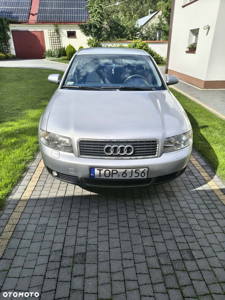Audi A4 Avant 2 - 6