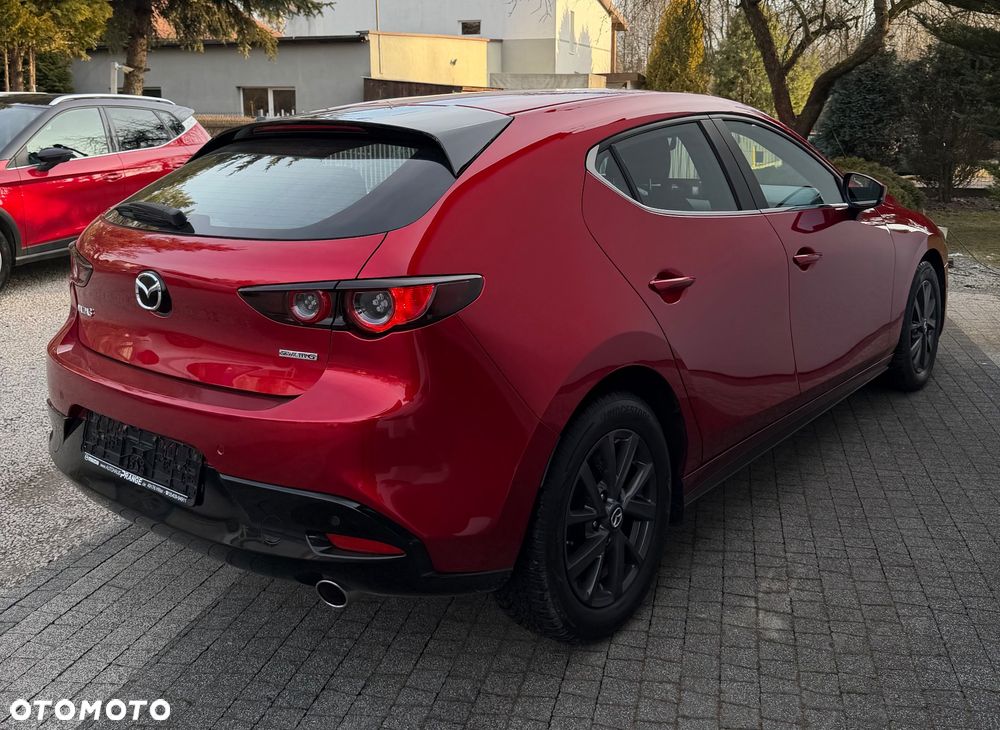 Mazda 3 SKYACTIV-G 2.0 M-Hybrid - 11