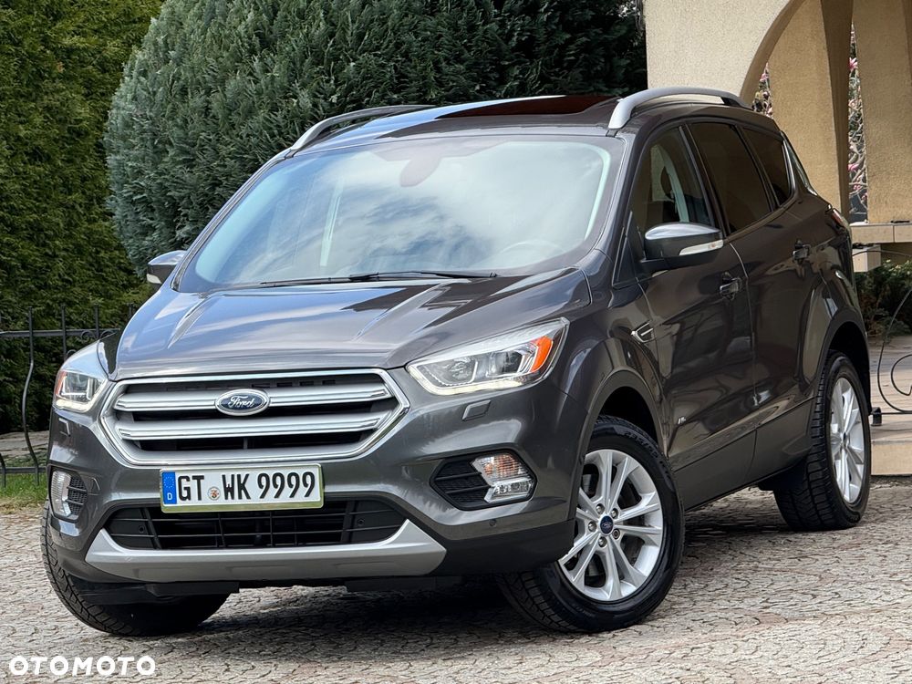 Ford Kuga 2.0 TDCi 4x4 Titanium - 2
