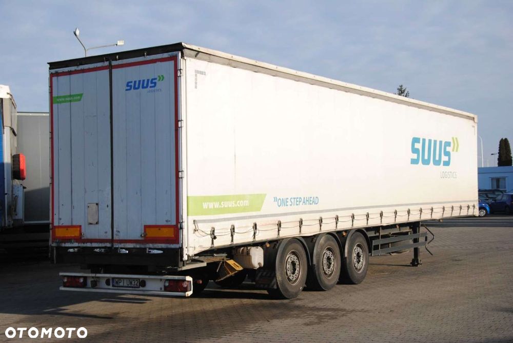 Schwarzmuller SPA, Podnoszona oś - 3